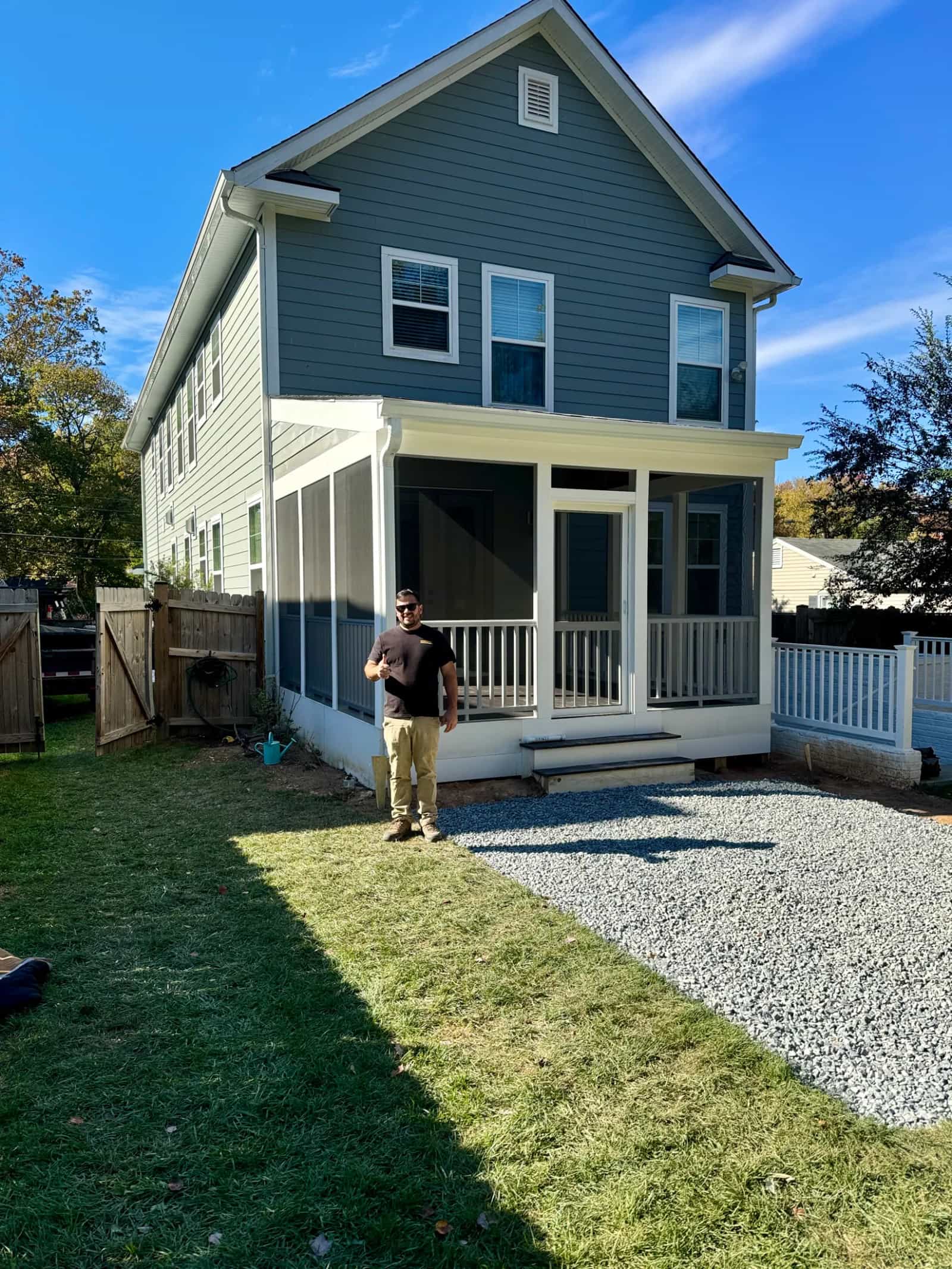 Finished screened porch exterior built by Battlefield Services in Culpeper