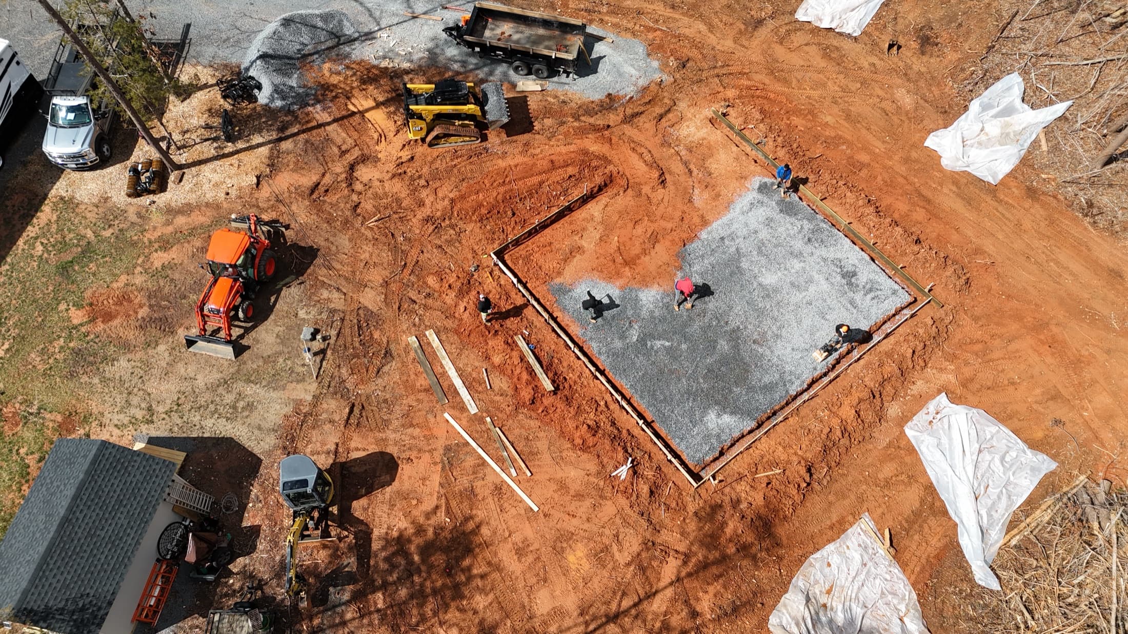 Concrete reinforcement grid prepared for a monolithic foundation pour